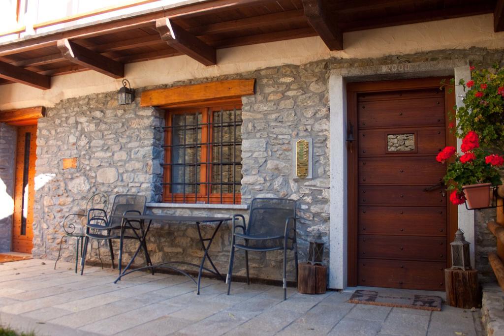 Lo Ni Di Candolle Gignod Exterior foto